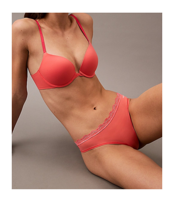 Calvin Klein Thong In Pink