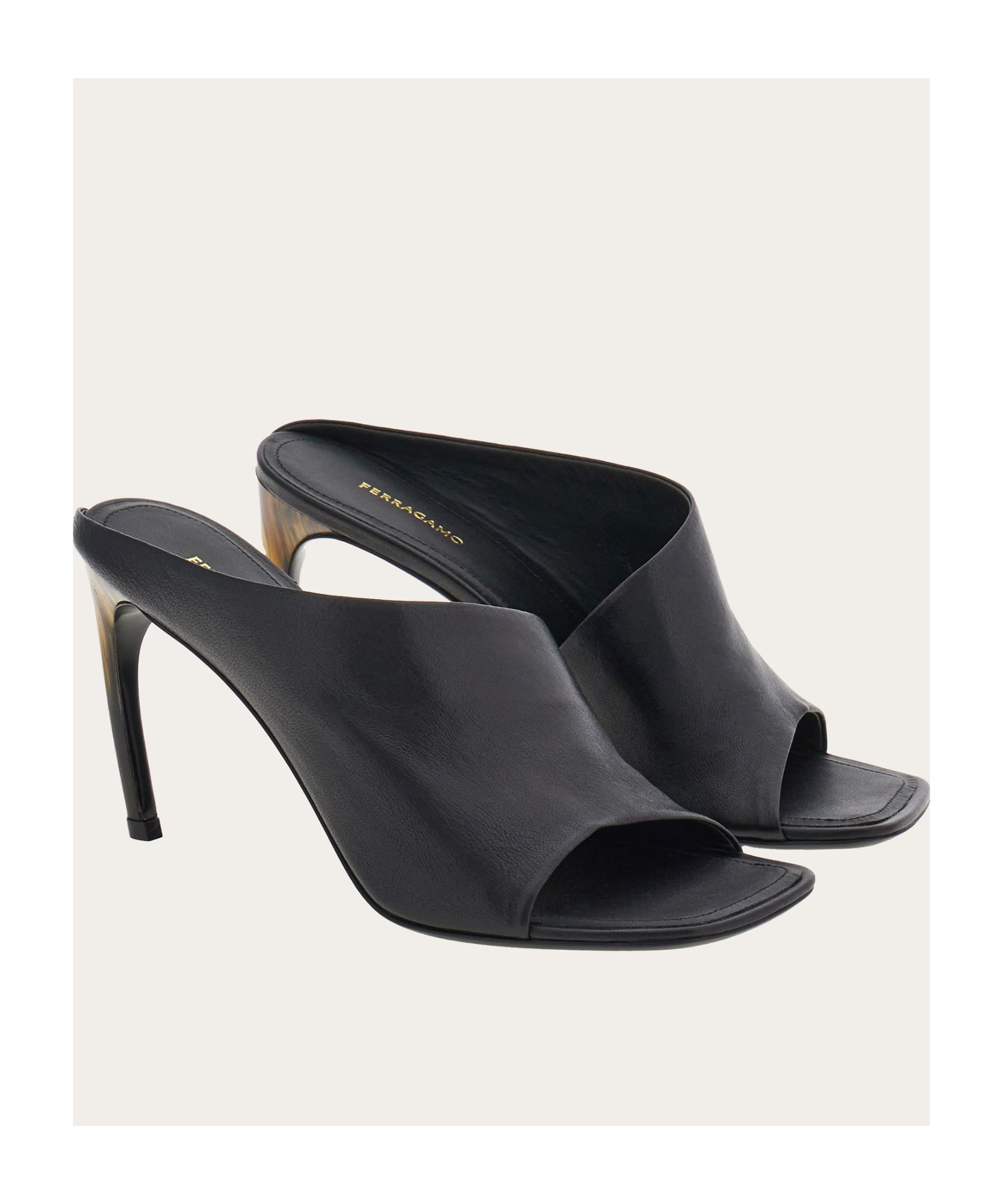 Ferragamo Cut Out Nero 01i1127729281c Black In Black