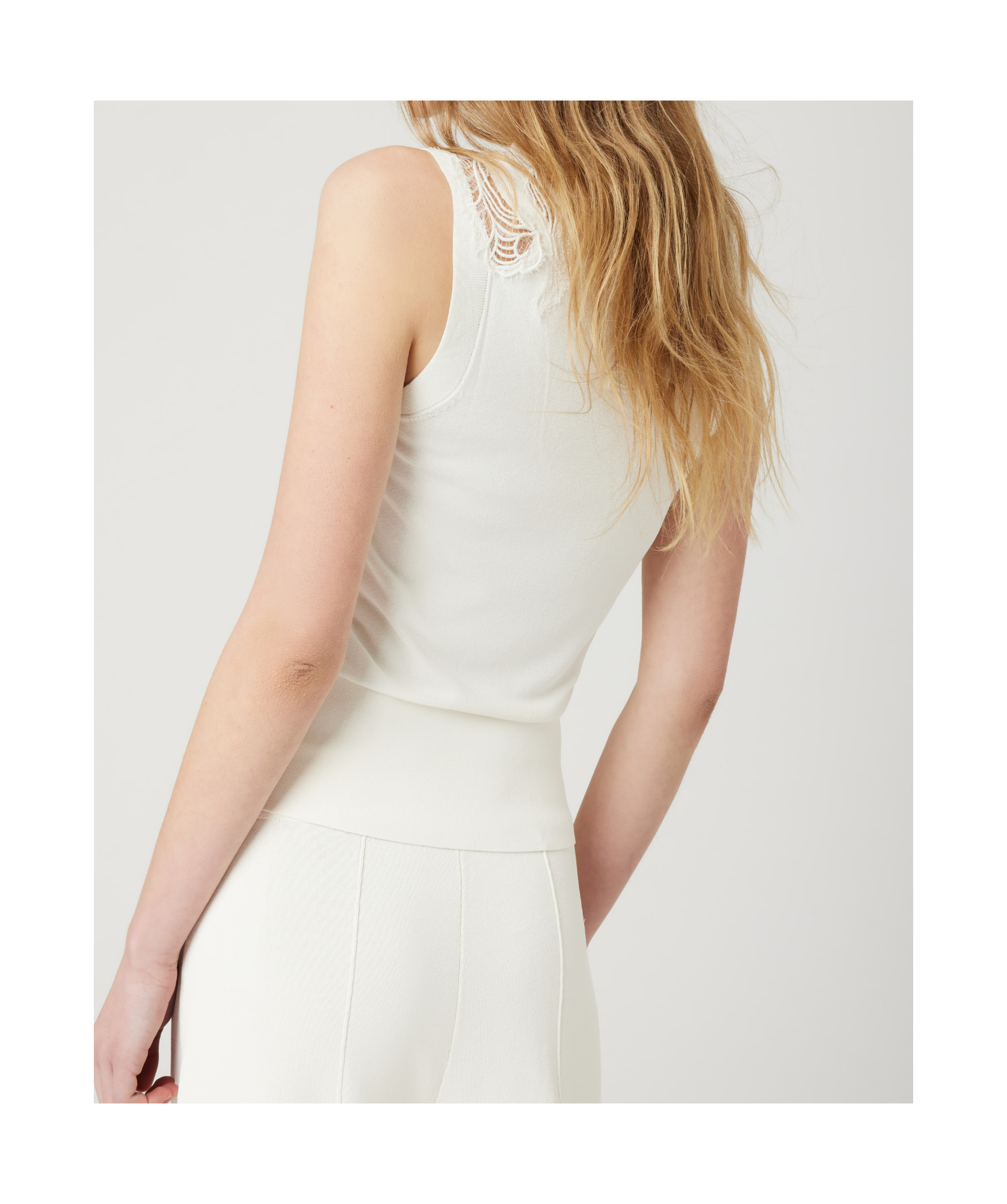 Ermanno Scervino Floral-embroidered Tank Top In White