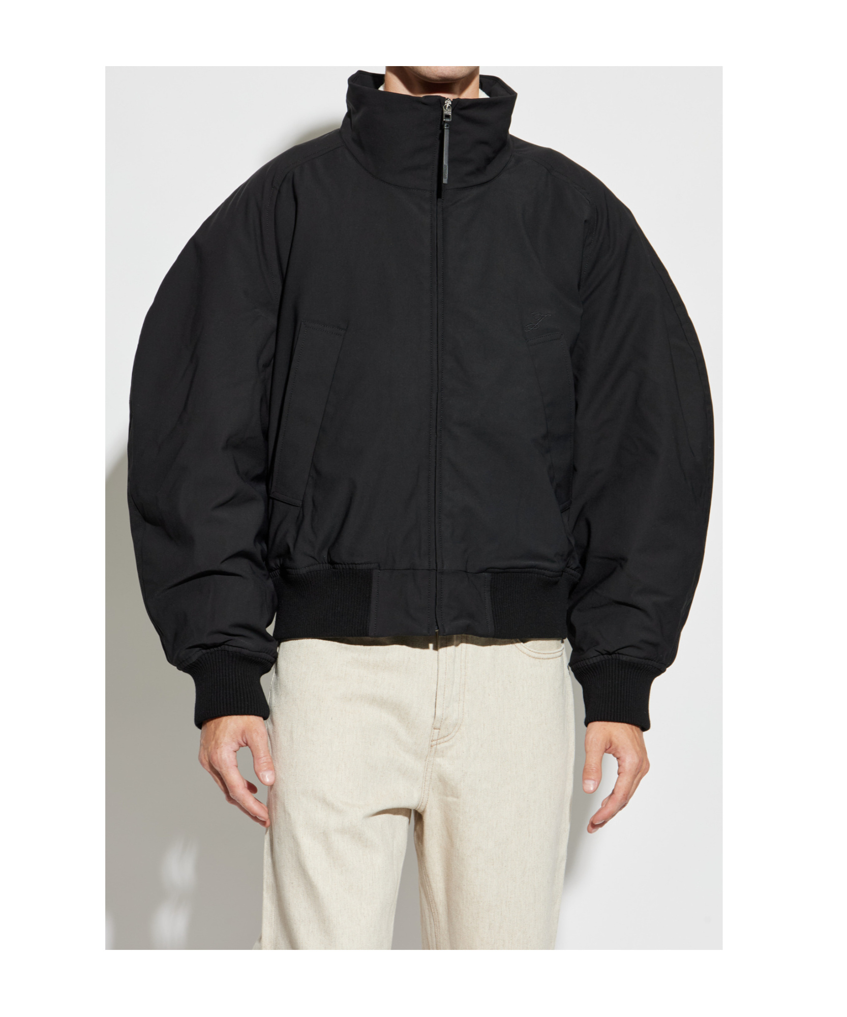 Jacquemus Padded Bomber Jacket In Black