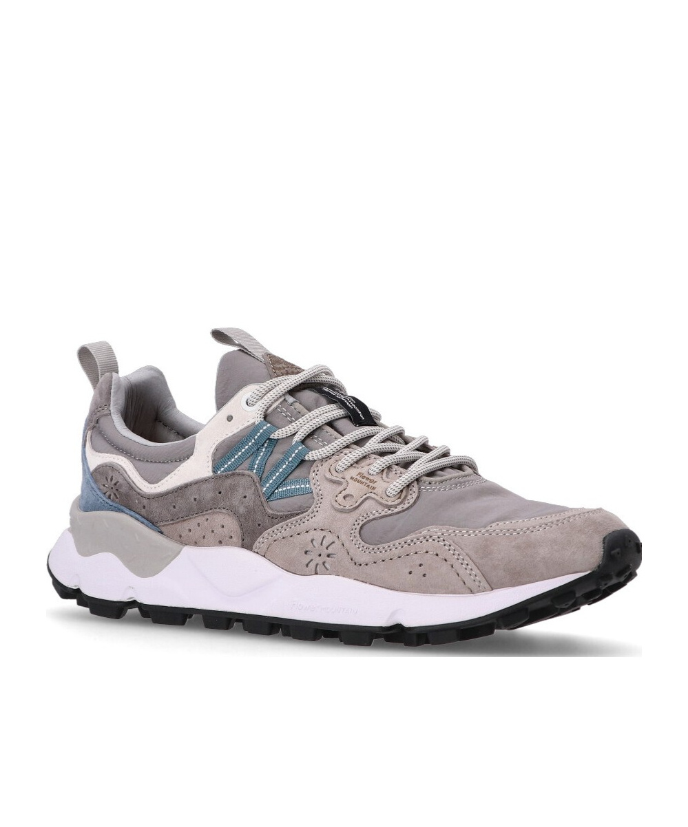 Flower Mountain Round Toe Low-top Sneakers In Gray