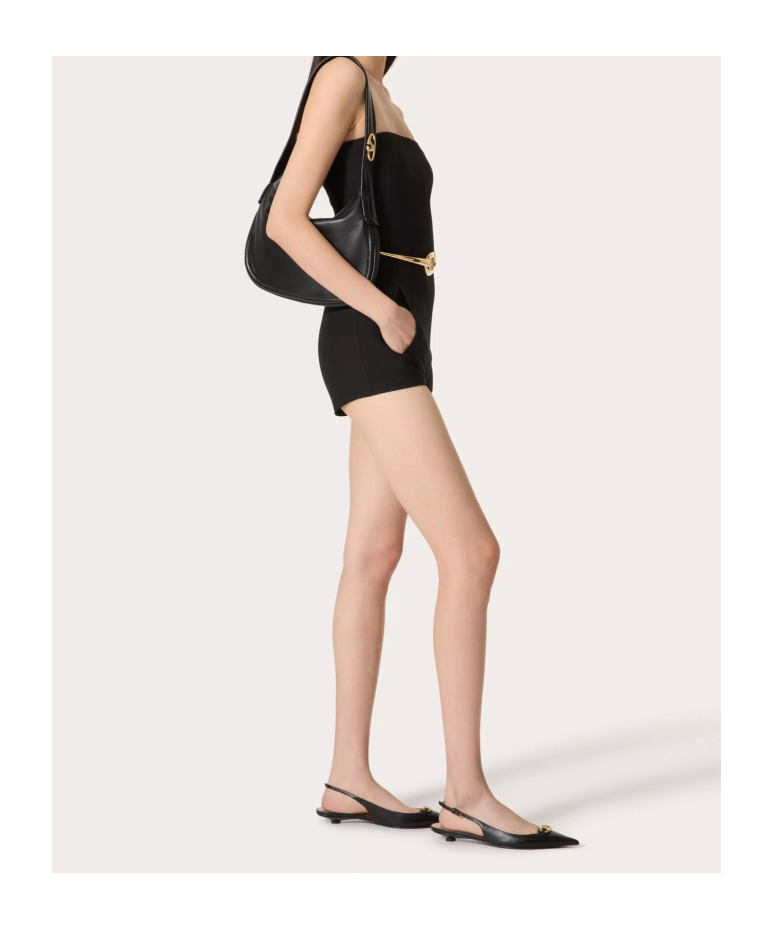 Valentino Vlogo Signature Leather Shoulder Bag In Black