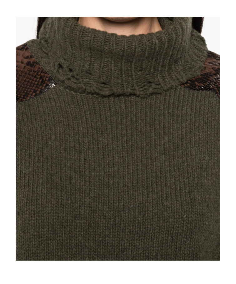 Stella Mccartney Panelled Frayed-hem Sweater In Green