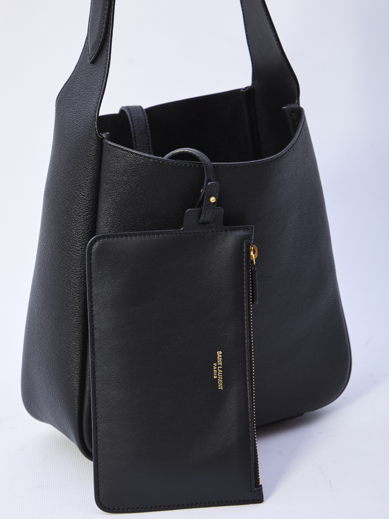 Saint Laurent Le 5a7 Large Ysl Shoulder Hobo Bag In Smooth Leather In Black