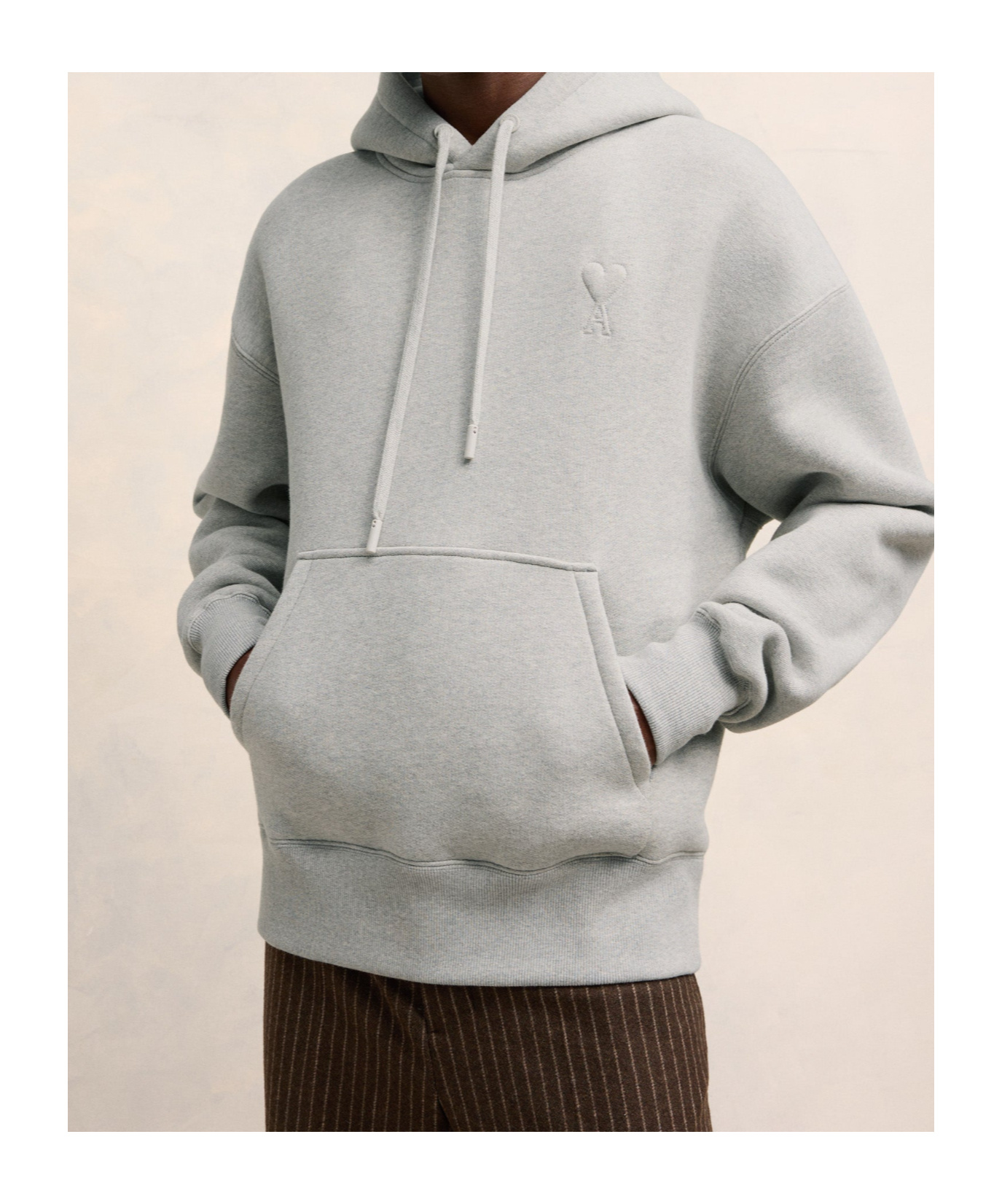 Ami Alexandre Mattiussi Ami Paris Long-sleeved Drawstring Hoodie In Gray