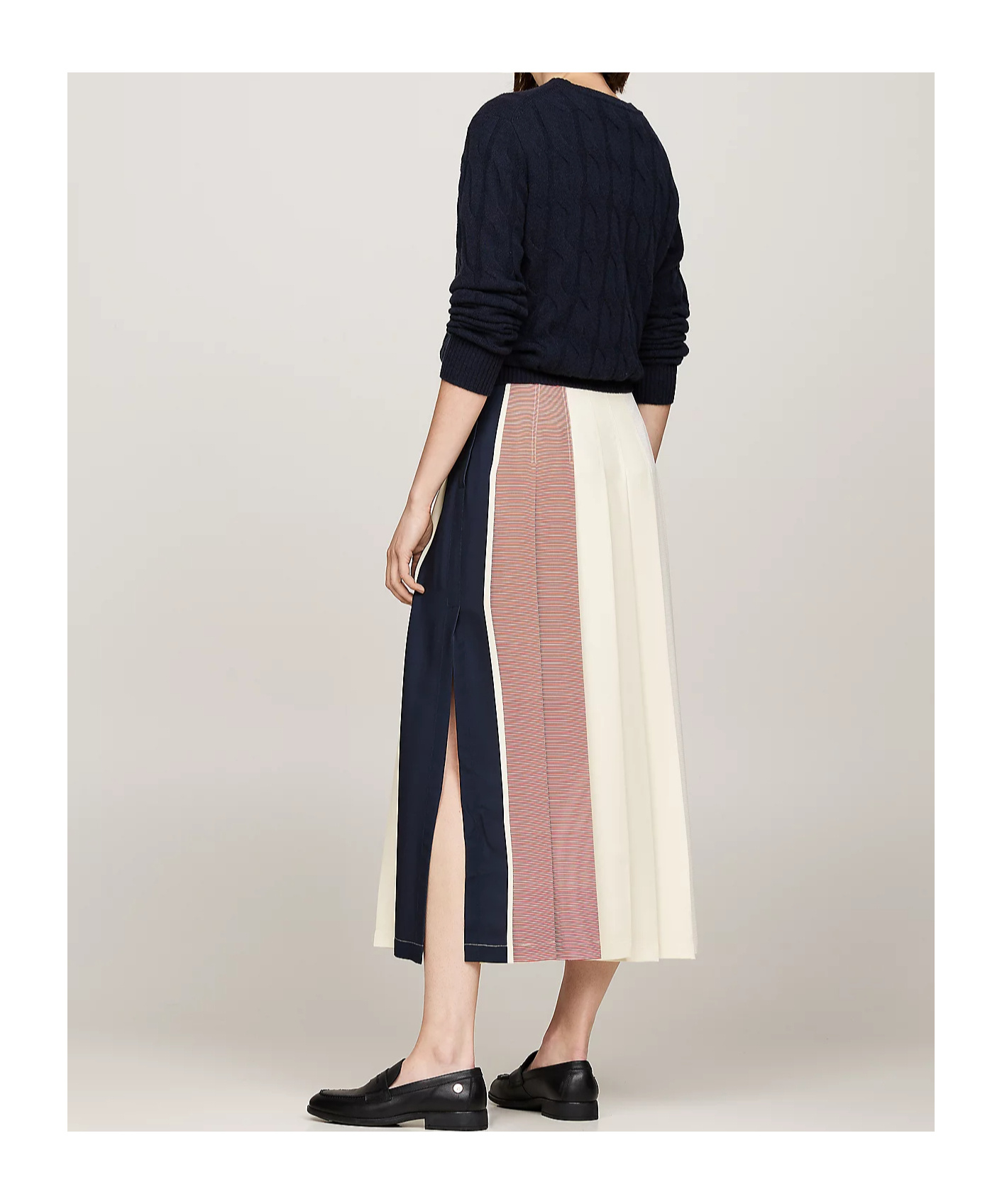 Tommy Hilfiger Global Striped Pleated Mid-length Skirt In White