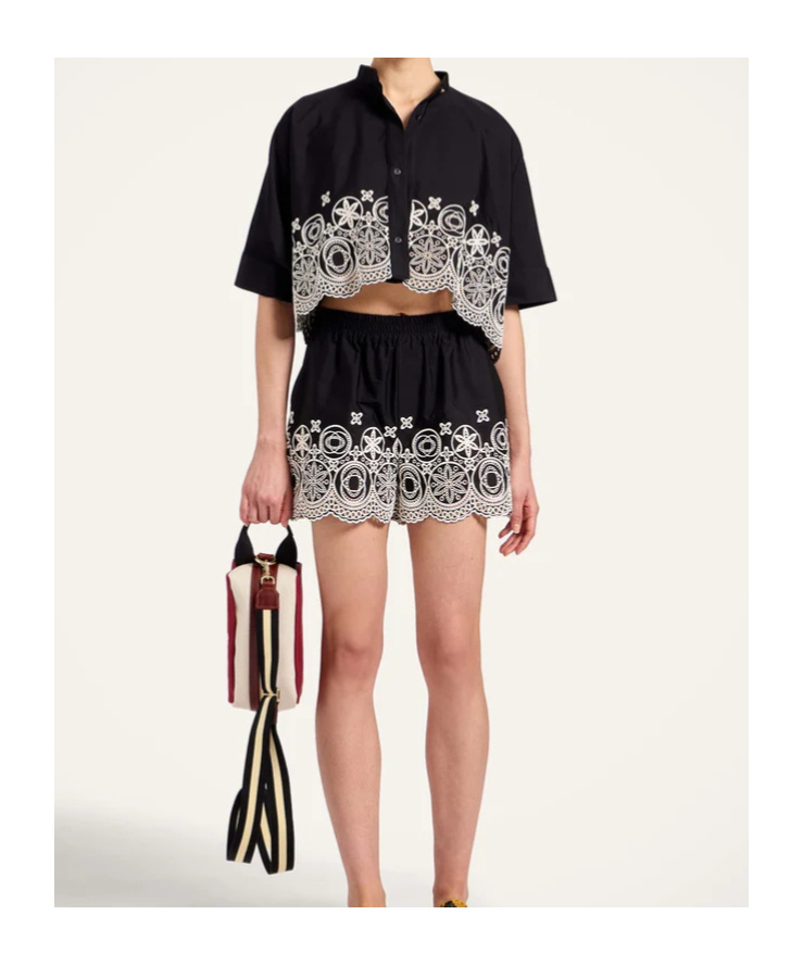 La Doublej Pull-up Shorts In Black