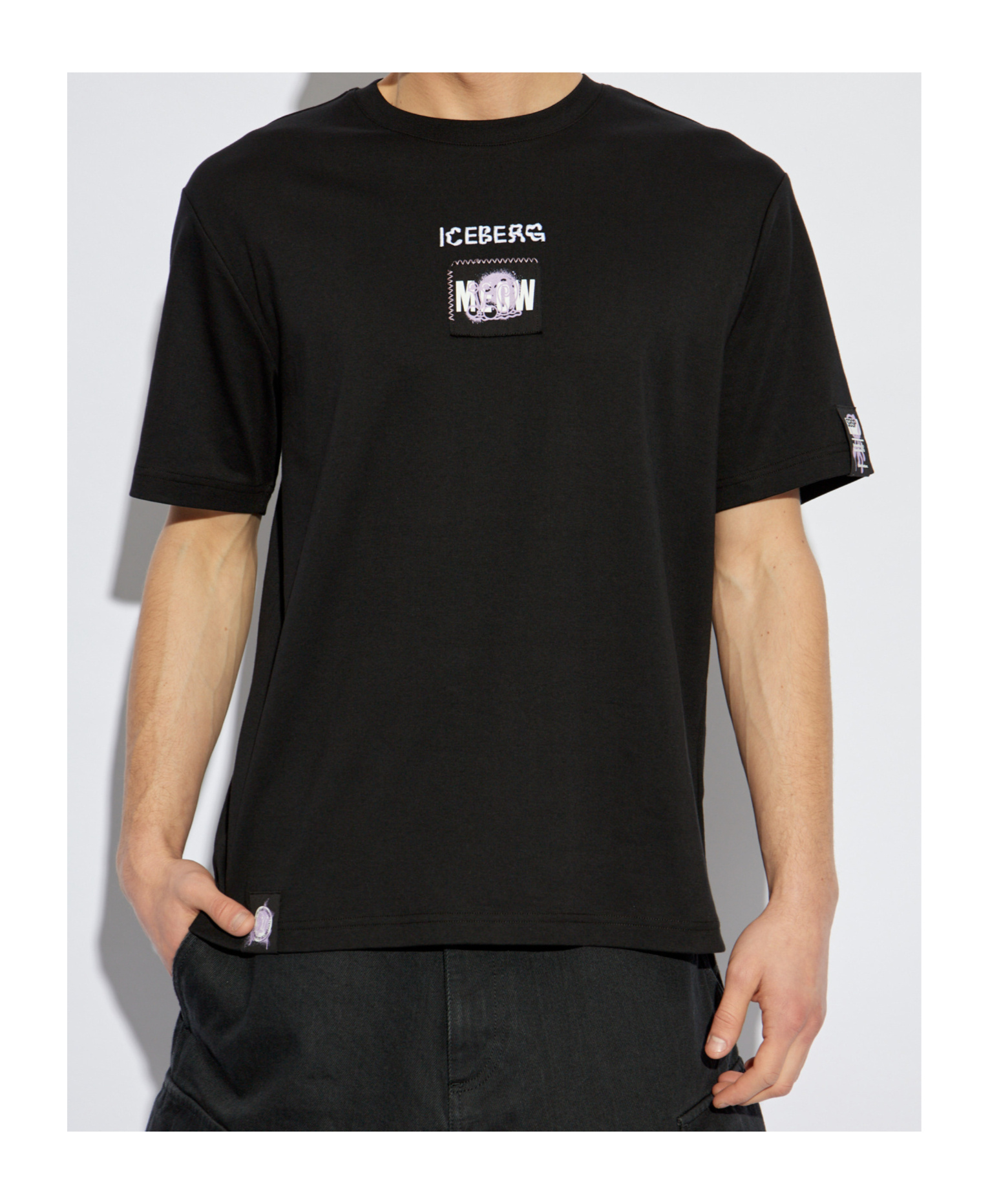 Iceberg Short-sleeved T-shirt In Black