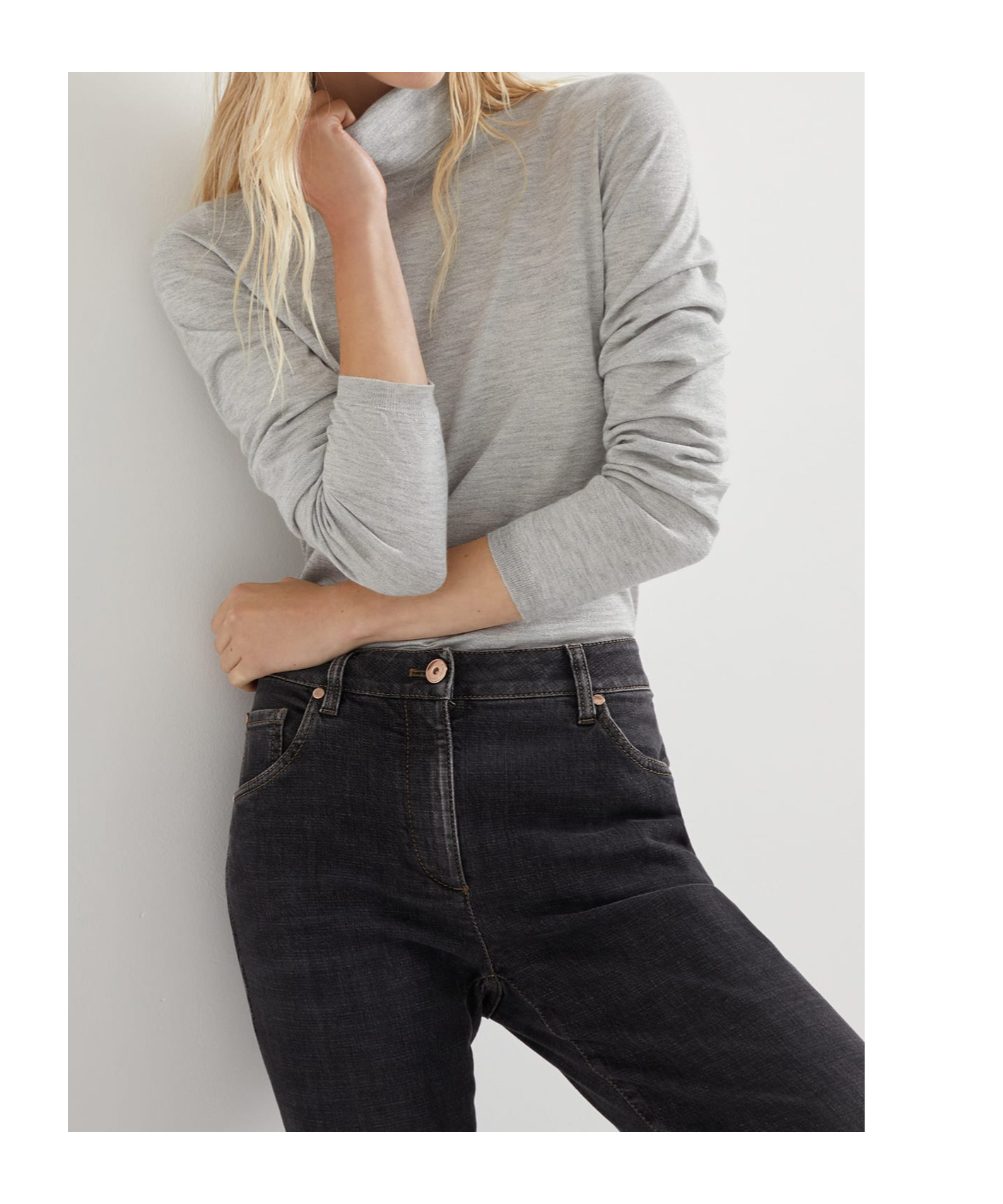 Brunello Cucinelli Cashmere-silk Glitter Turtleneck Sweater In White
