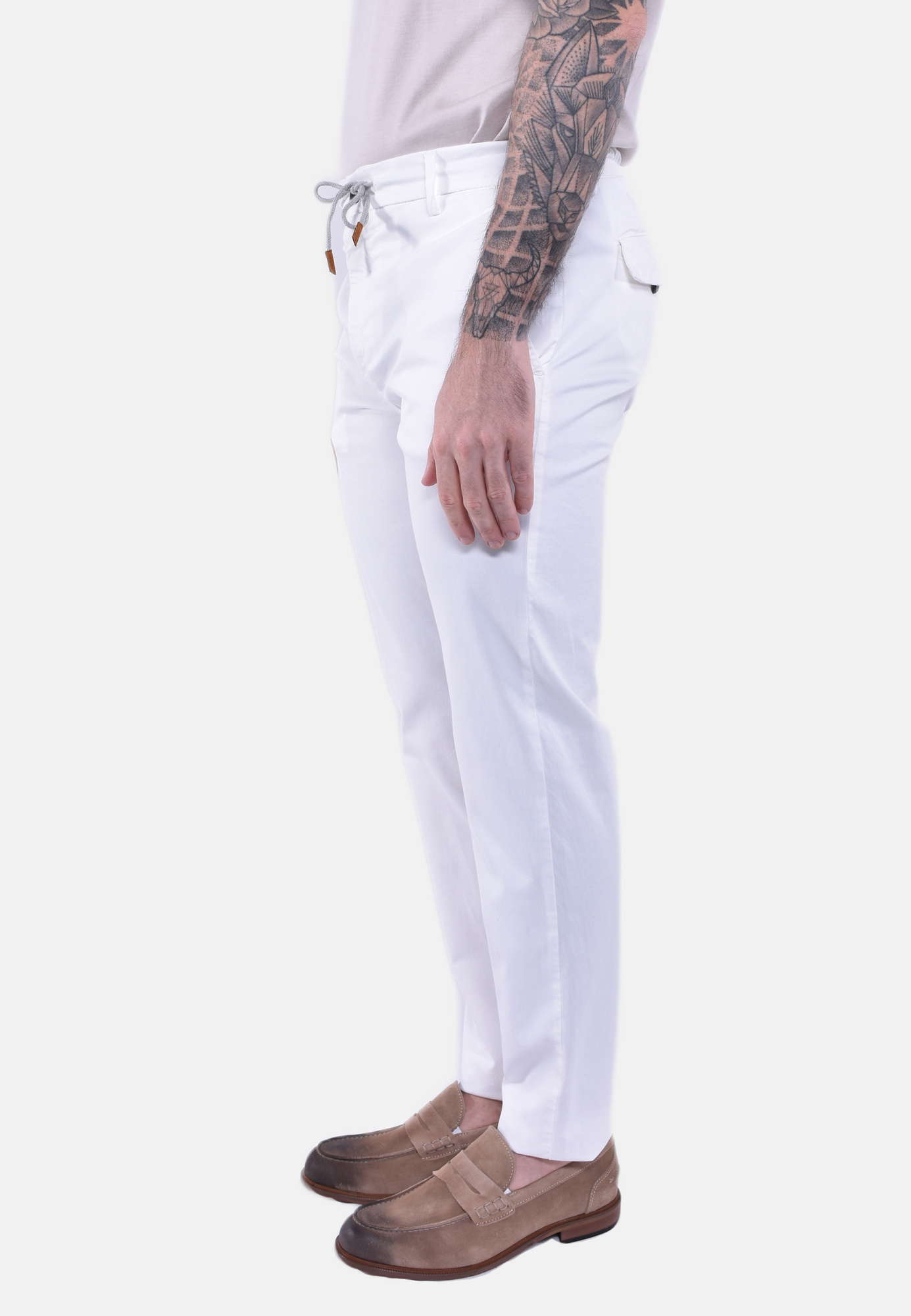 Eleventy Drawstring Casual Pants In White