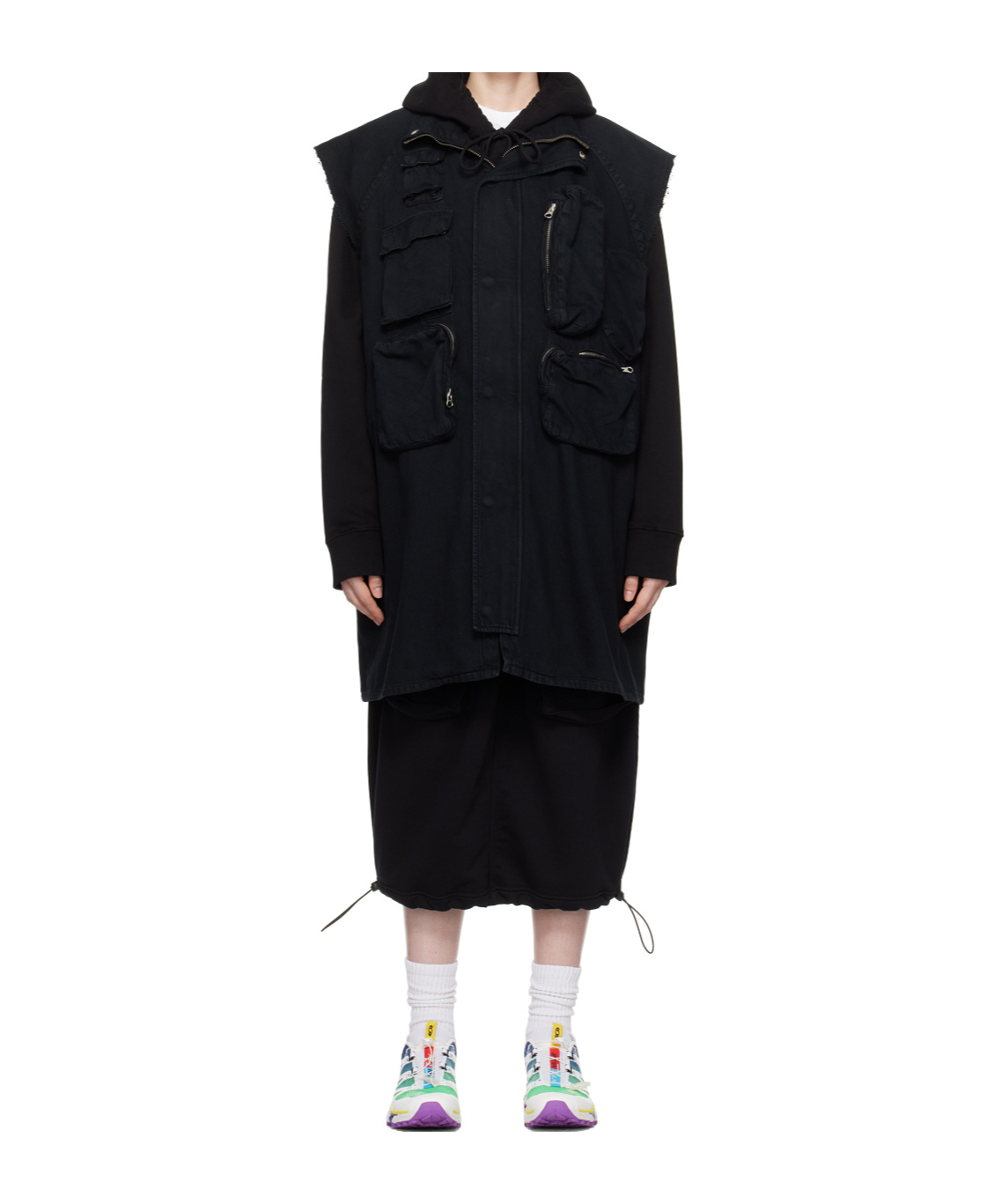 Mm6 Maison Margiela Multi-pocket Zipper Vest In Black