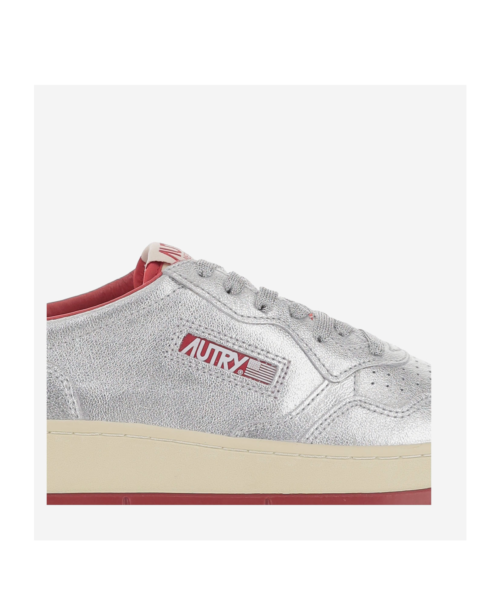 Autry Medalist Low-top Sneakers In Silver