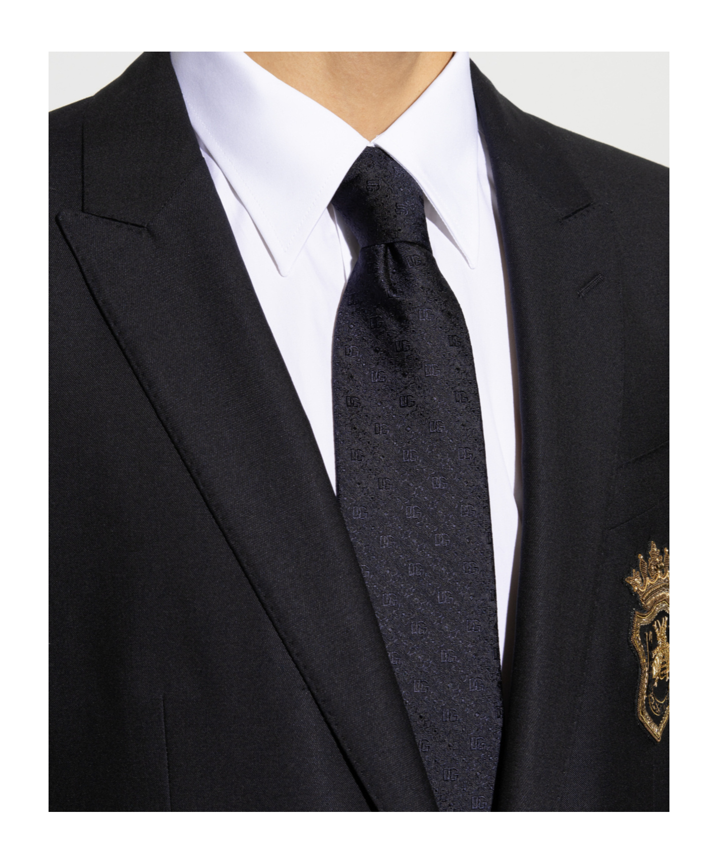Dolce & Gabbana Pointed Tie In Black