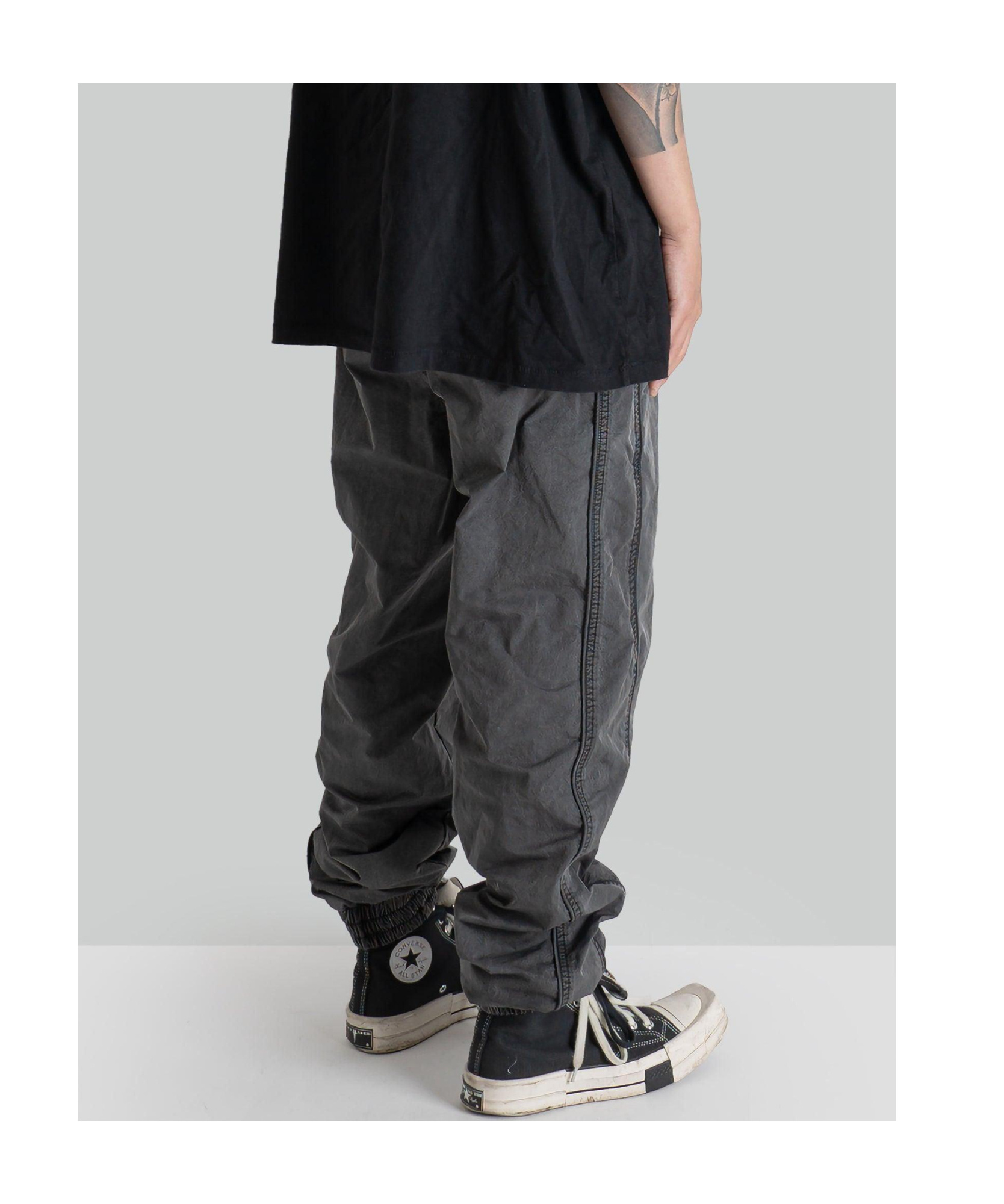 Juunj Elastic Waist Sweatpants In Black