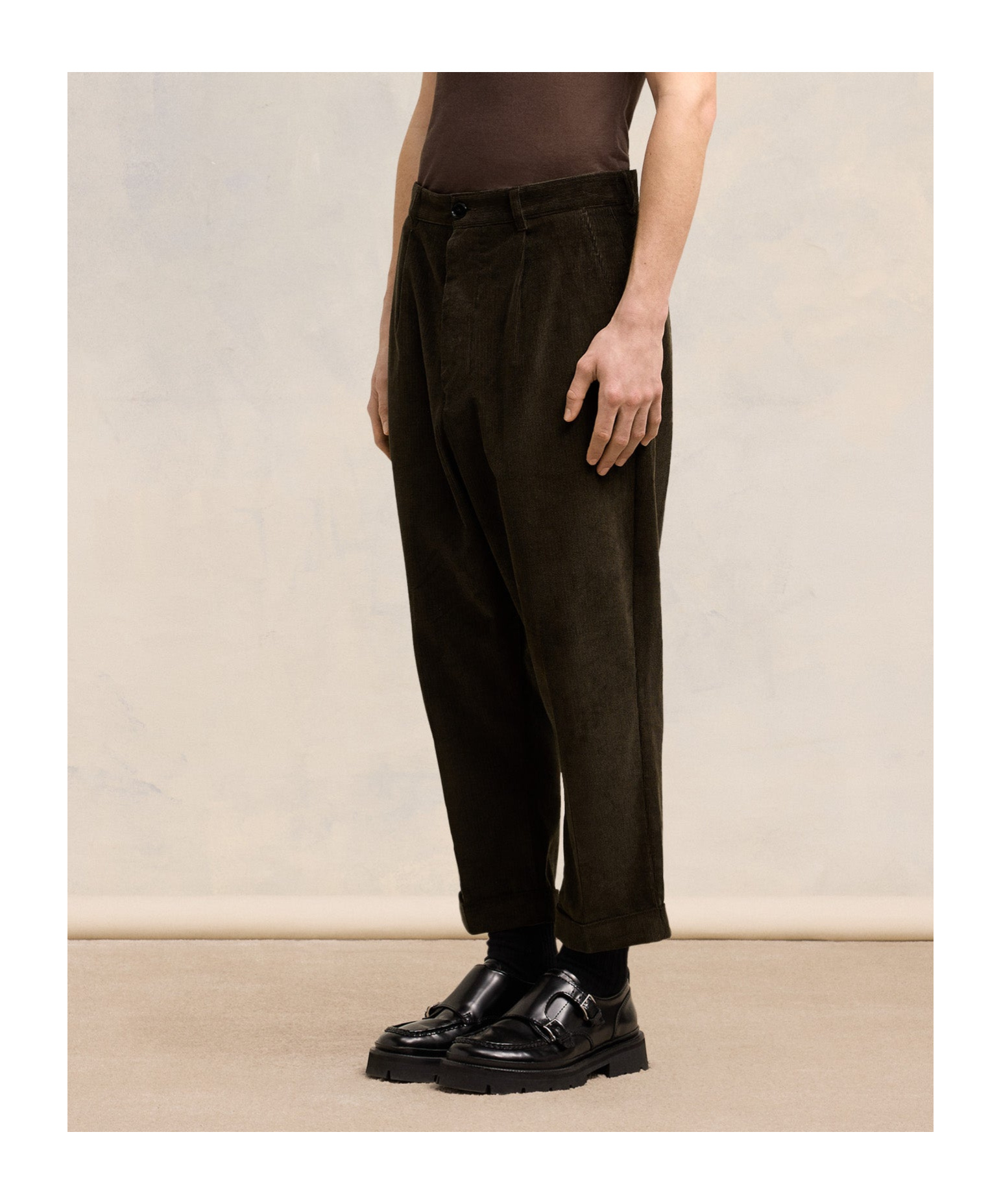 Shop Ami Alexandre Mattiussi Ami Paris Logo-patch Pleated Trousers In Black