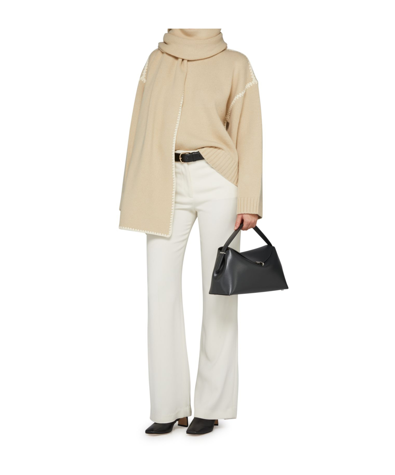 Totême Rectangular Scarf In Nude