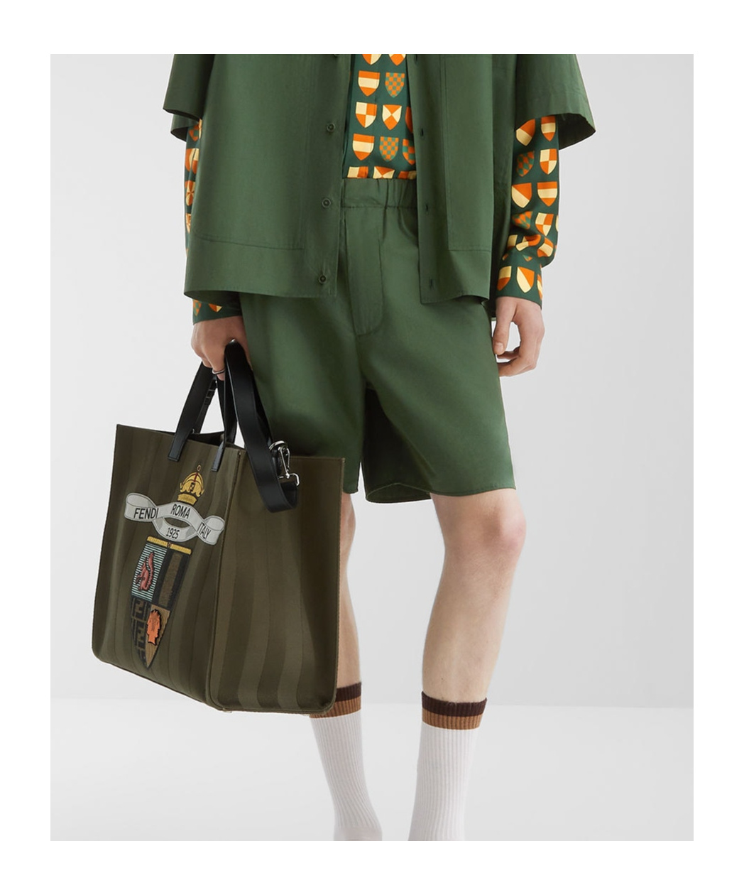 Fendi Belt-loop Shorts In Green
