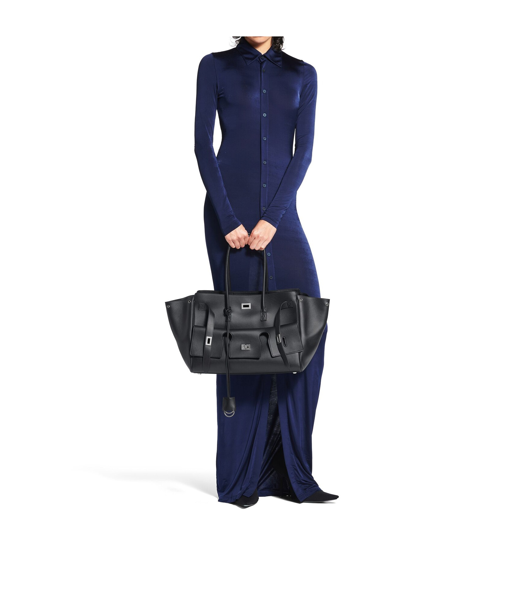 Balenciaga Bel Air Medium Carry All Bag In Black In Black