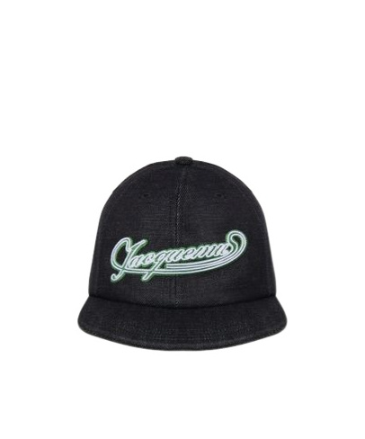 Jacquemus Logo Embroidered Hat In Black