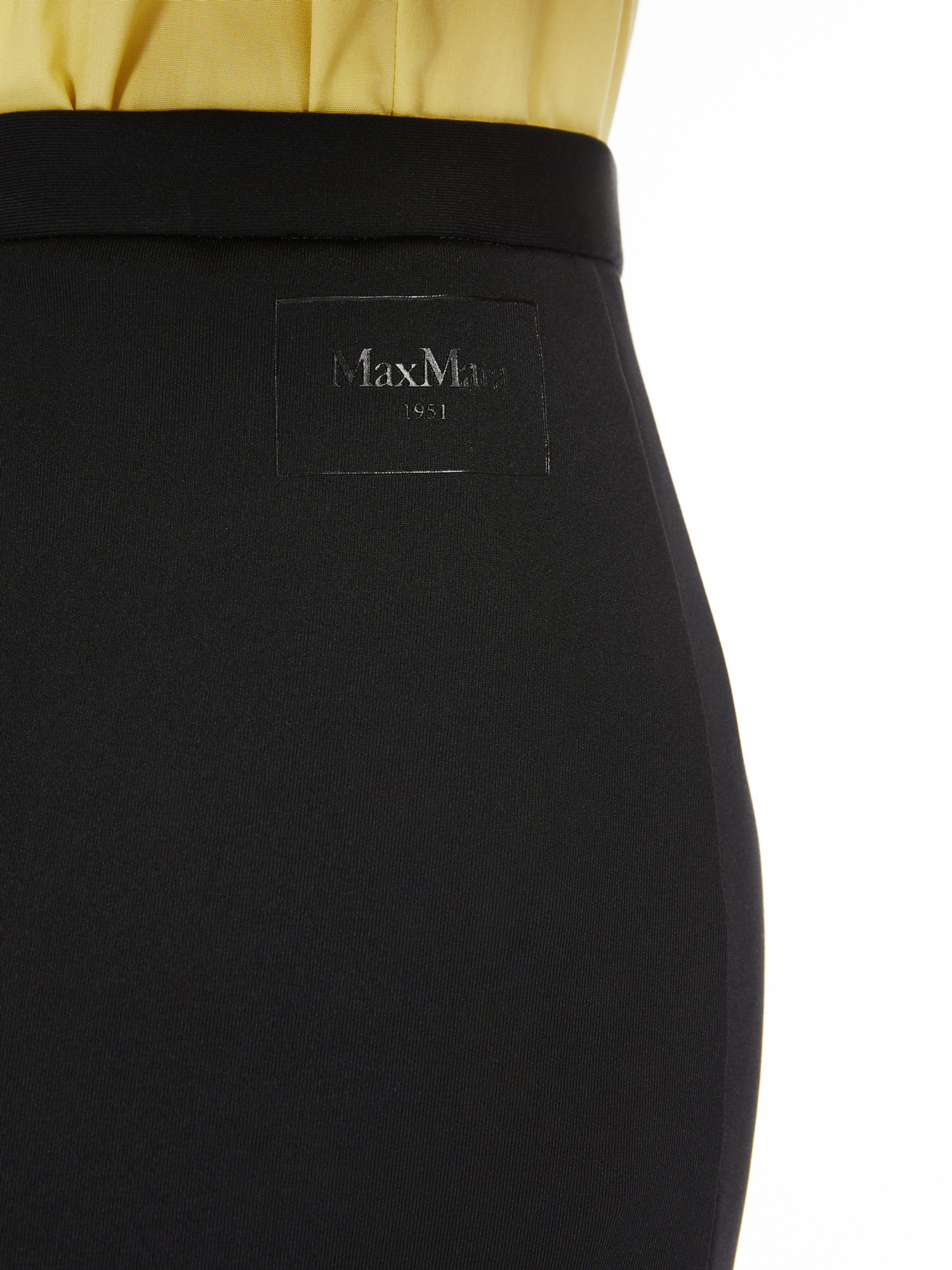 Max Mara Elastic Waist Skirt In Black