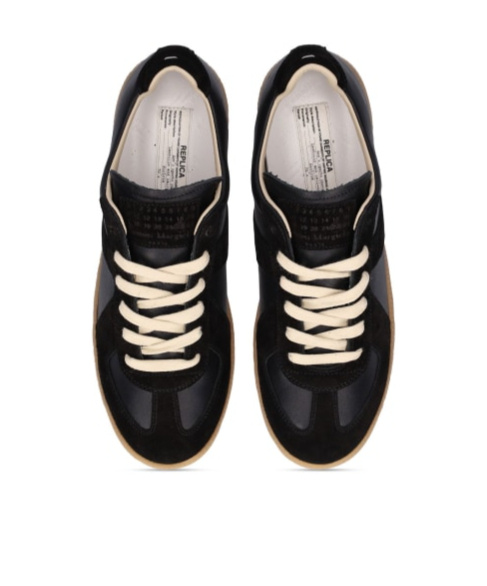 Maison Margiela Casual Low Top Sneakers With Suede Panels In Black