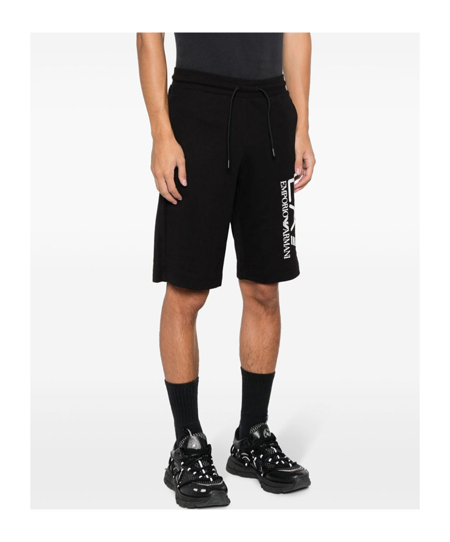 Ea7 Emporio Armani Train Visibility Shorts Black In Black