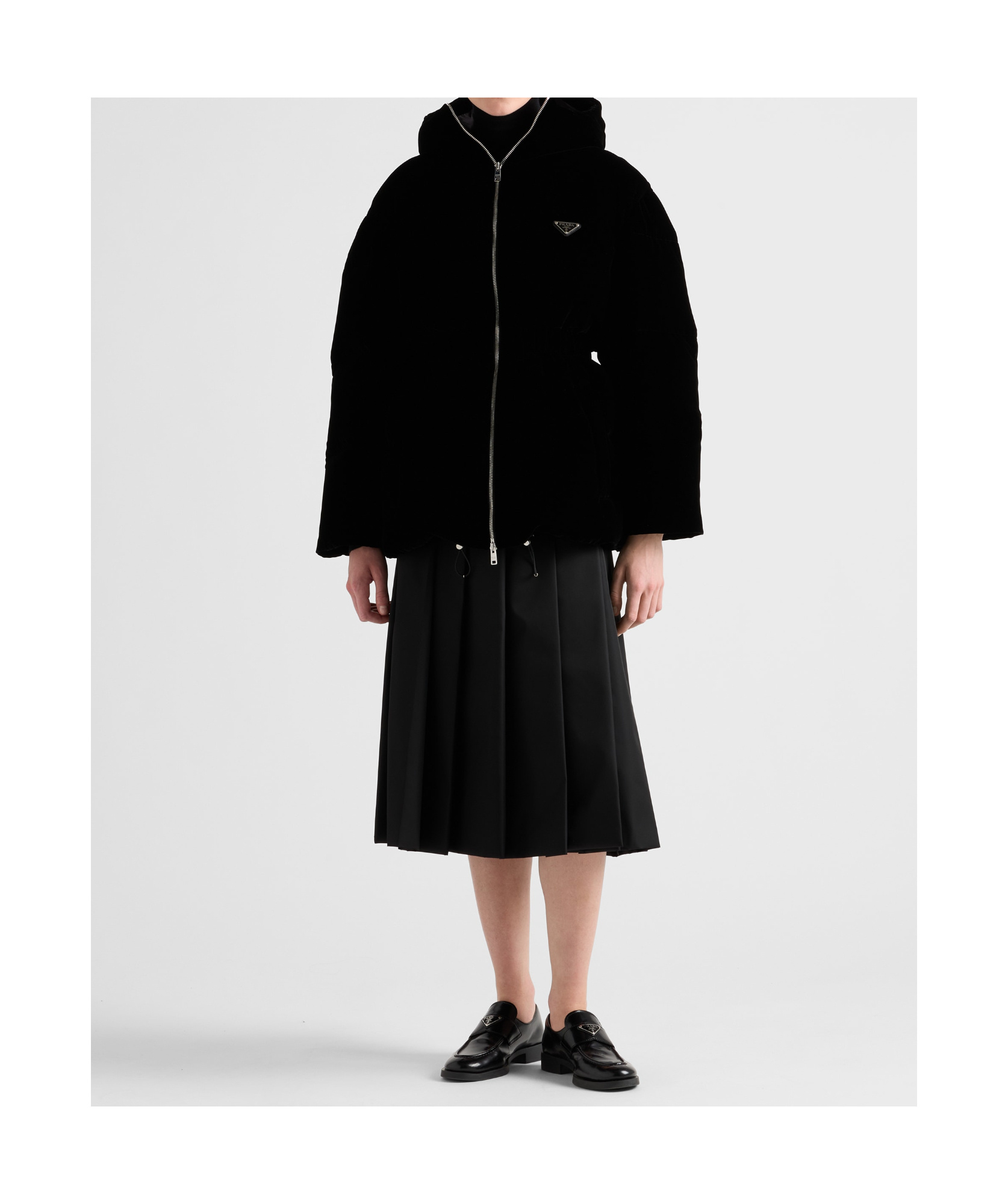 Prada Womens  Logo-badge Padded Velvet Down Jacket In Black