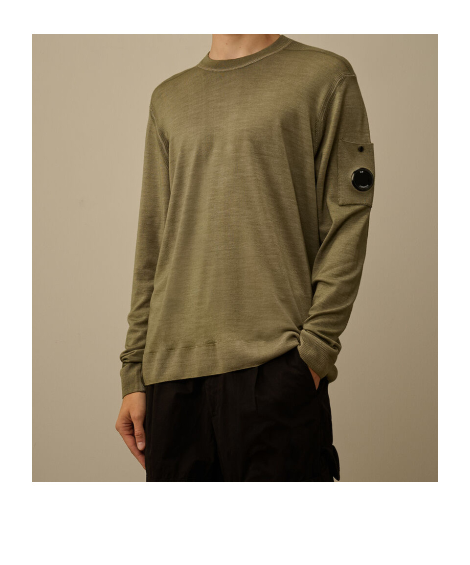 C.p. Company Lens-pocket Sweater In Green