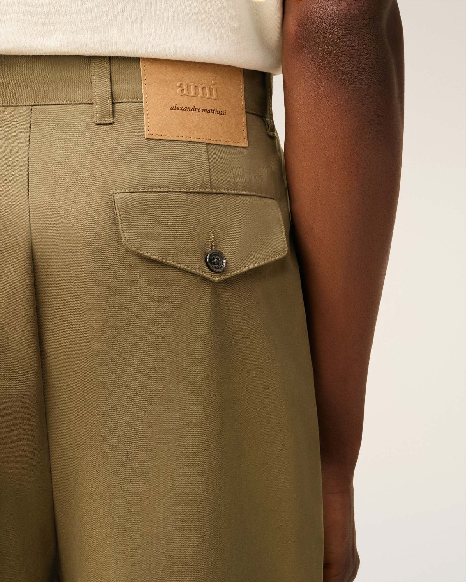 Ami Alexandre Mattiussi Green Cotton Carrot Oversized Trousers Green In Brown