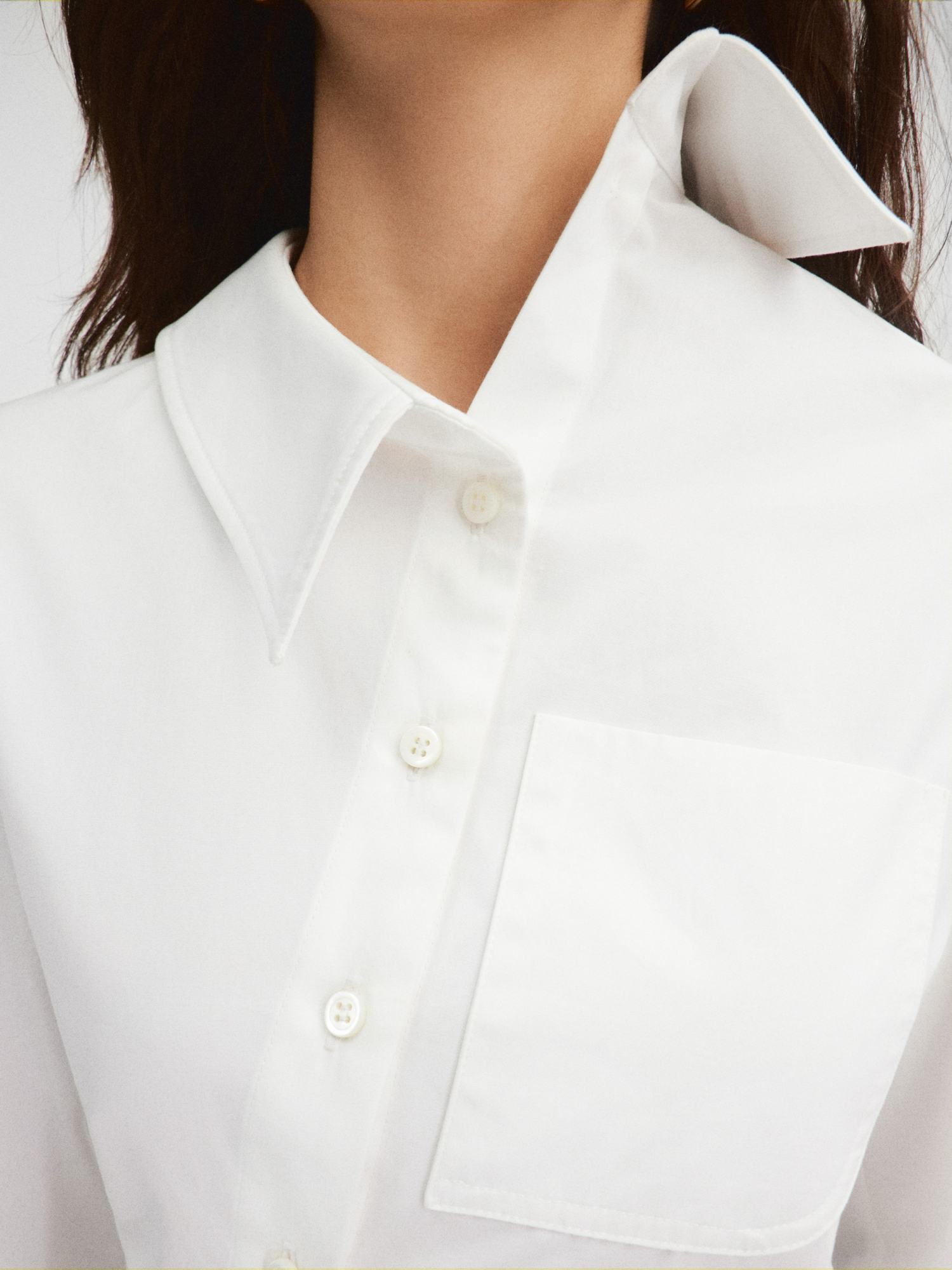 Jacquemus Pablo Asymmetric Button-up Shirt In White