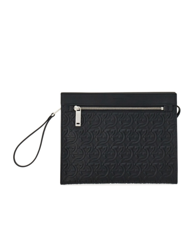 Ferragamo Salvatore Logo Embossed Clutch Bag In Black