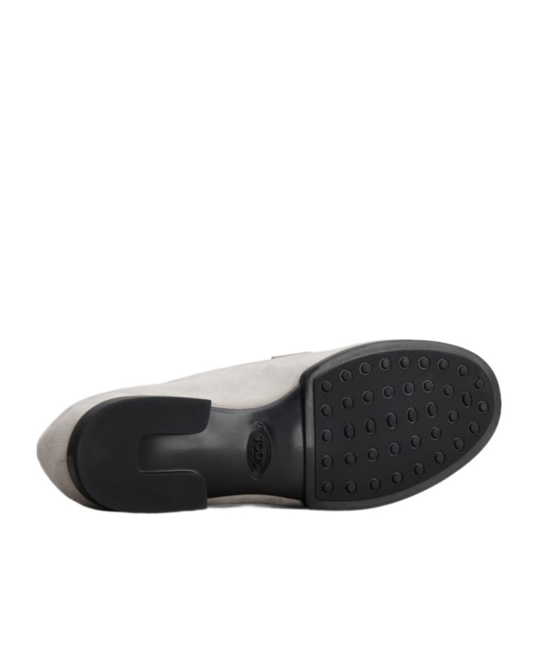 Tod's Chain-detail Suede Loafers In Gray