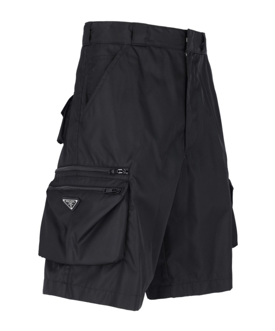 Prada Triangle-plaque Cargo Shorts In Black