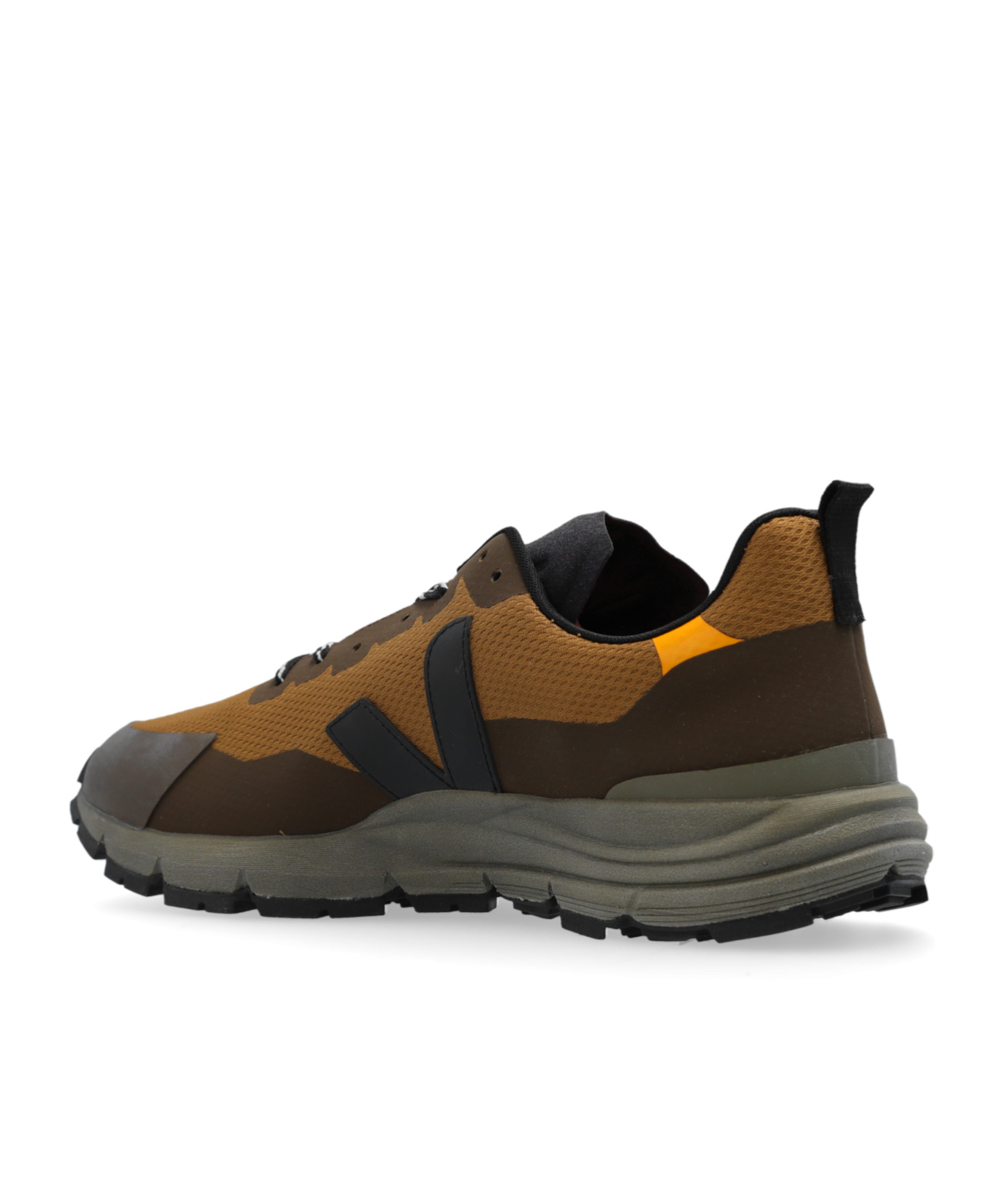 Veja Dekkan Alveomesh Low-top Sneakers In Brown
