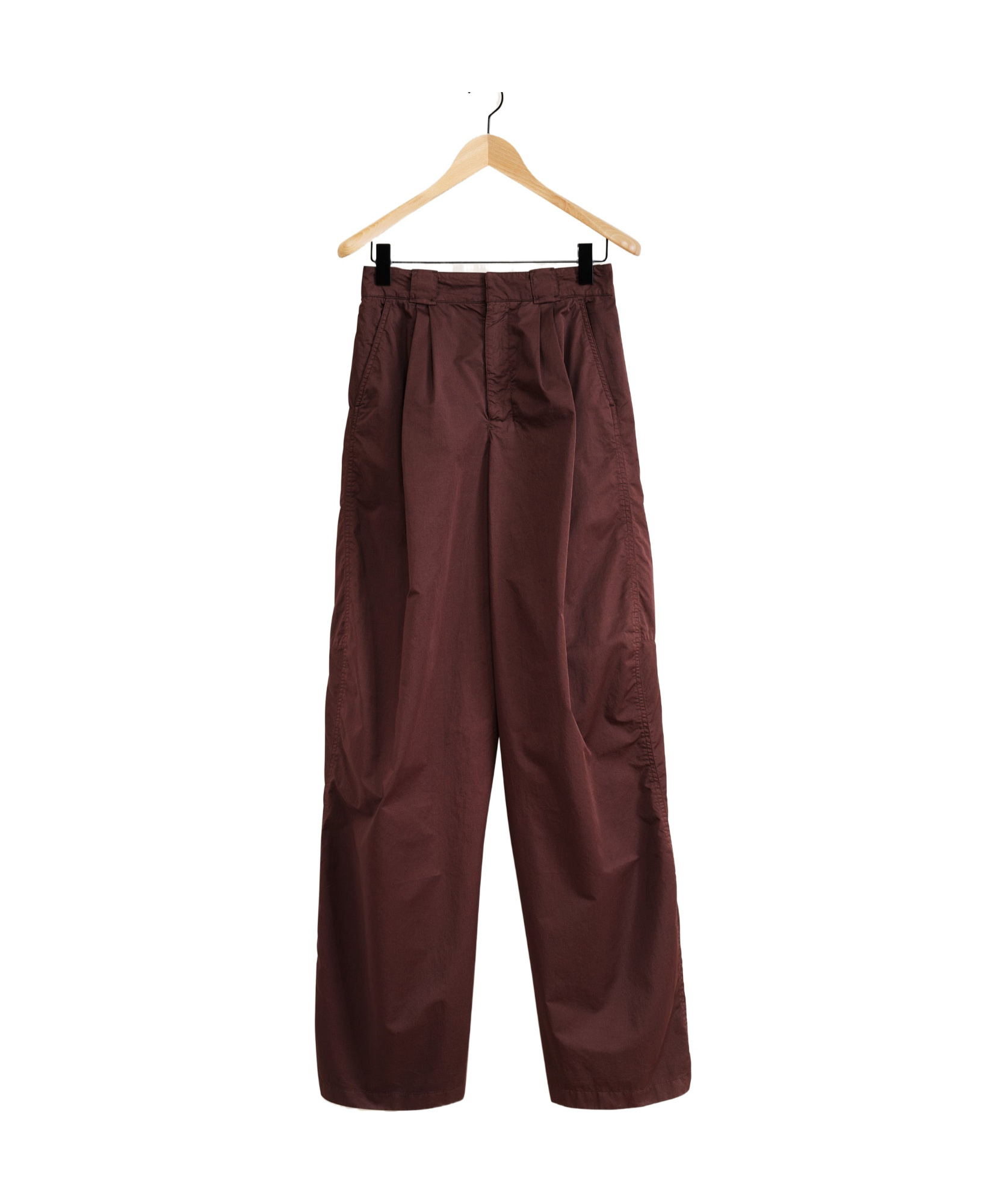 Lemaire Wide Leg Pleated Trousers In Red