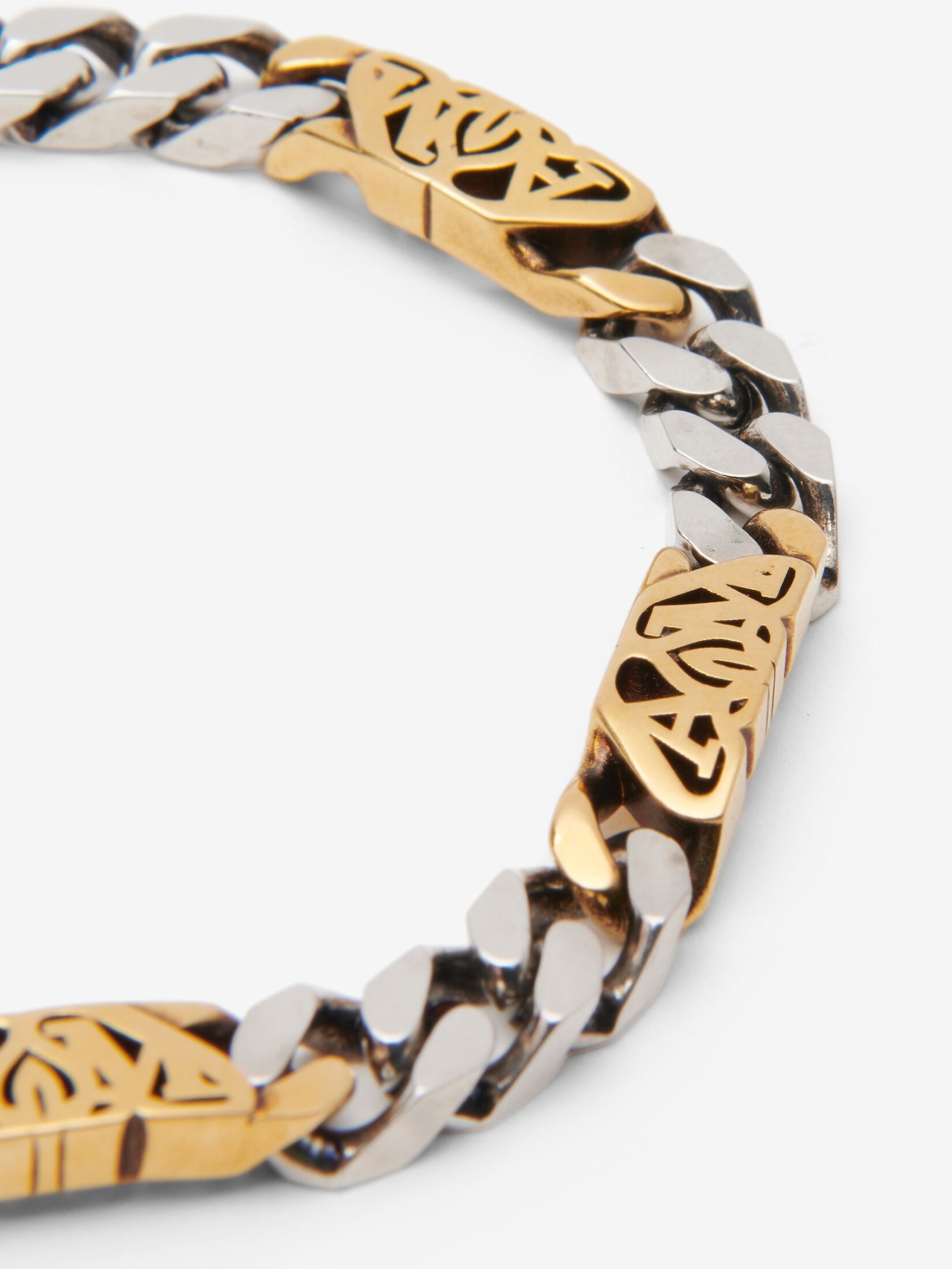Alexander Mcqueen Seal Logo Chain Bracelet In Metallic