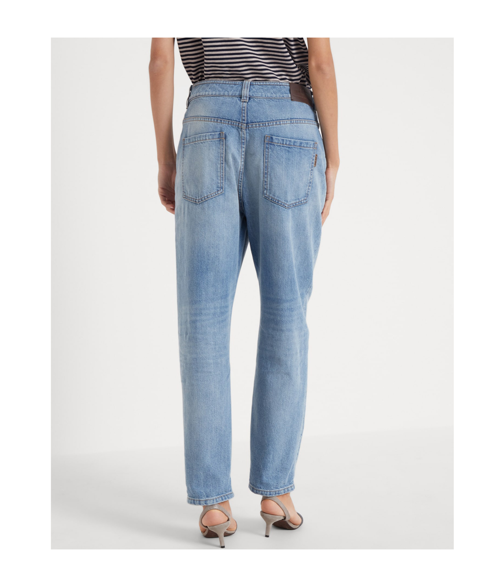 Brunello Cucinelli Logo-patch Tapered Jeans In Blue