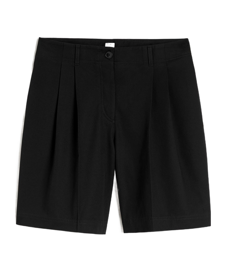 Totême Chiva Twill Shorts In Black