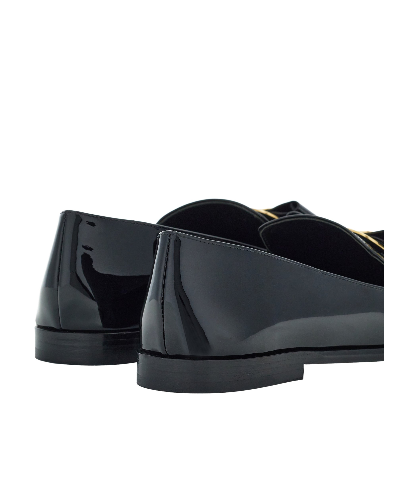 Ferragamo Vara Bow Patent Ballerina Shoes In Black