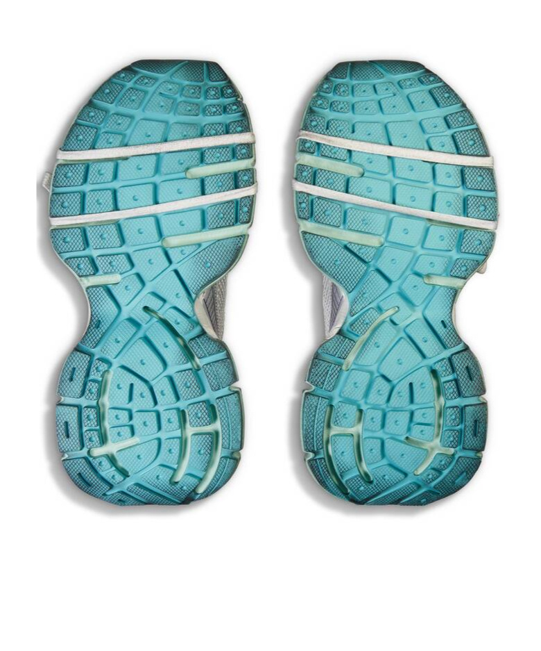 Shop Balenciaga Women's 3xl Sneaker In Light Blue/white/purple In Gray