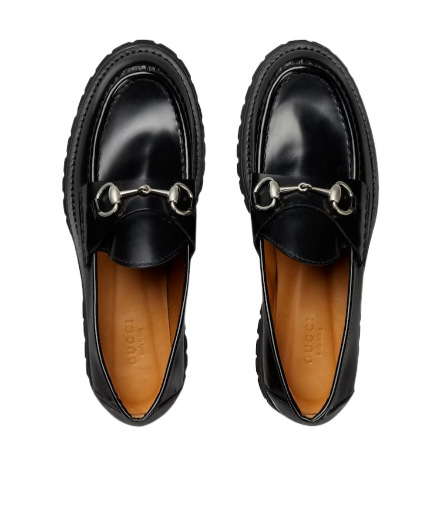Gucci Interlocking G Chain Leather Loafers In Black
