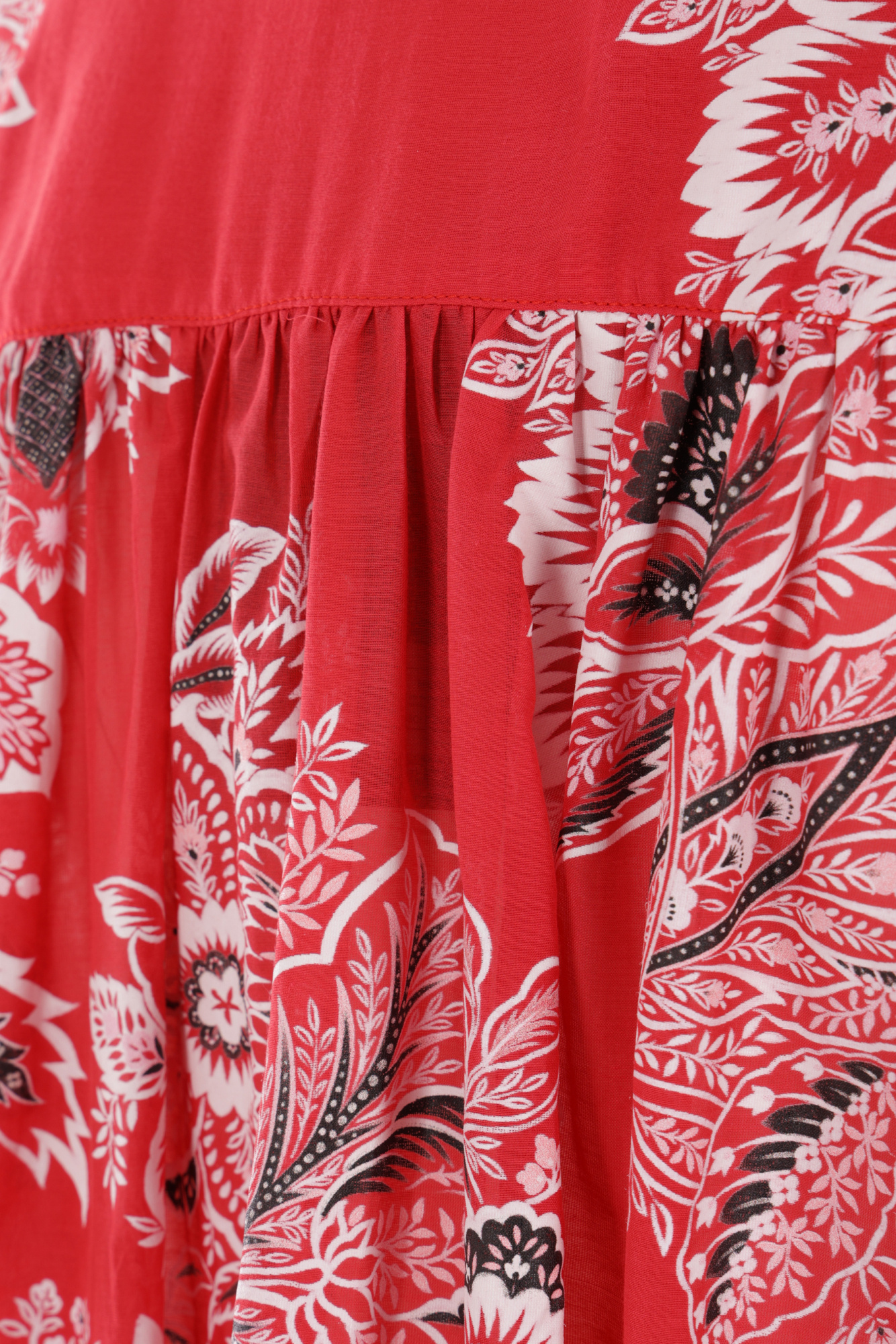 Etro Pintucked Floral-print Cotton And Silk-blend Voile Blouse In Red