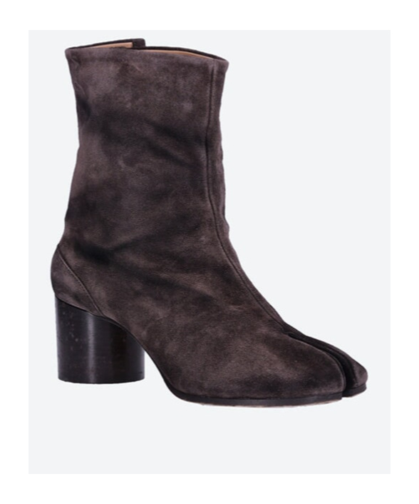 Maison Margiela Ankle Block Heel Round Toe Boots In Black