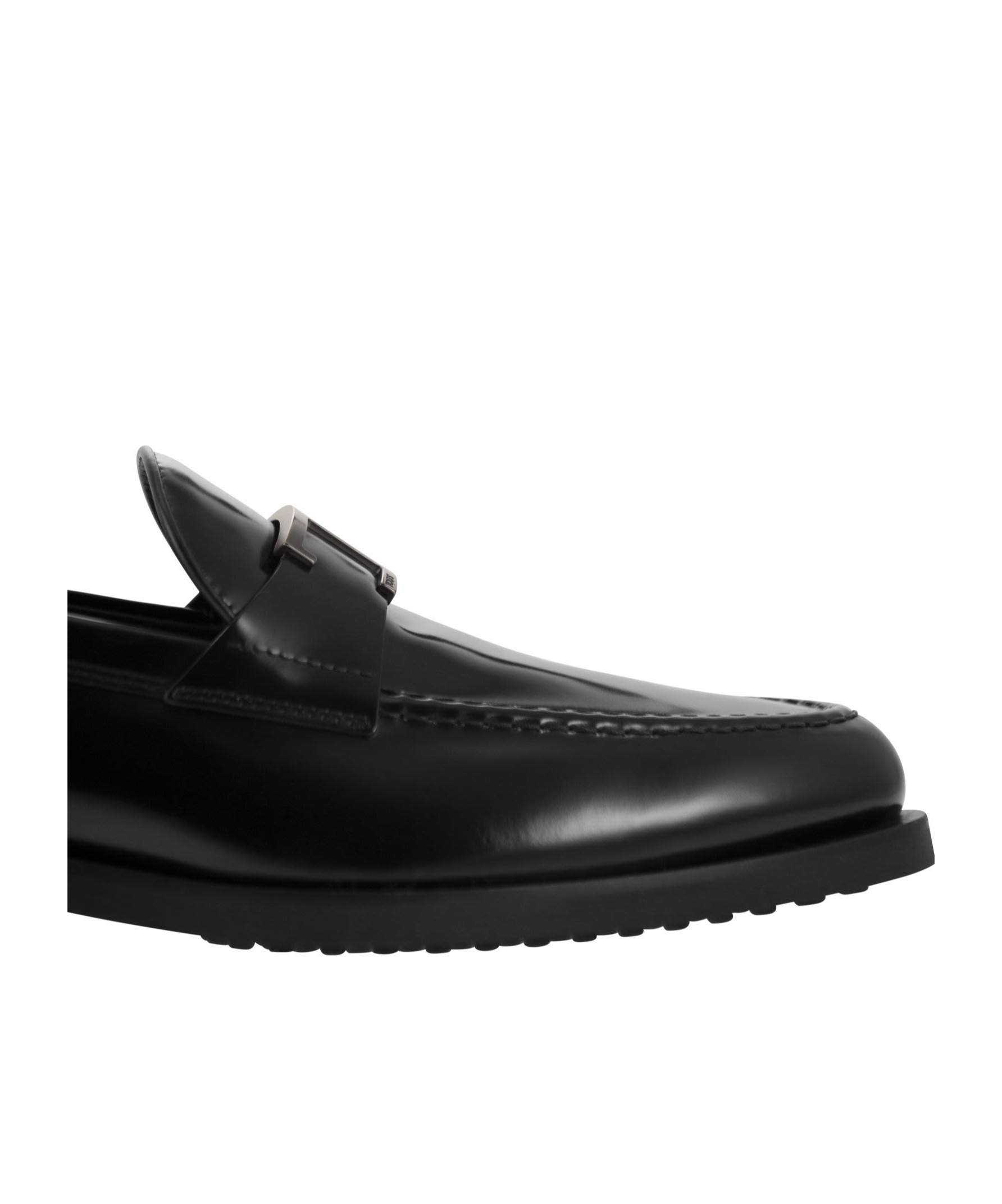 Tod's Smooth Leather Moccasin Loafers With Subtle Stitching In Black