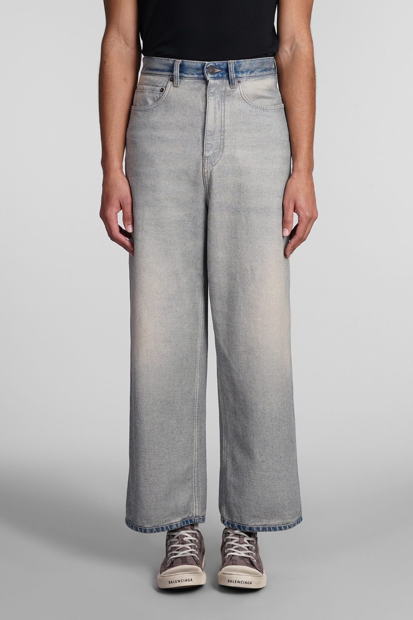 Balenciaga Logo-patch Faded Tapered Jeans In Gray