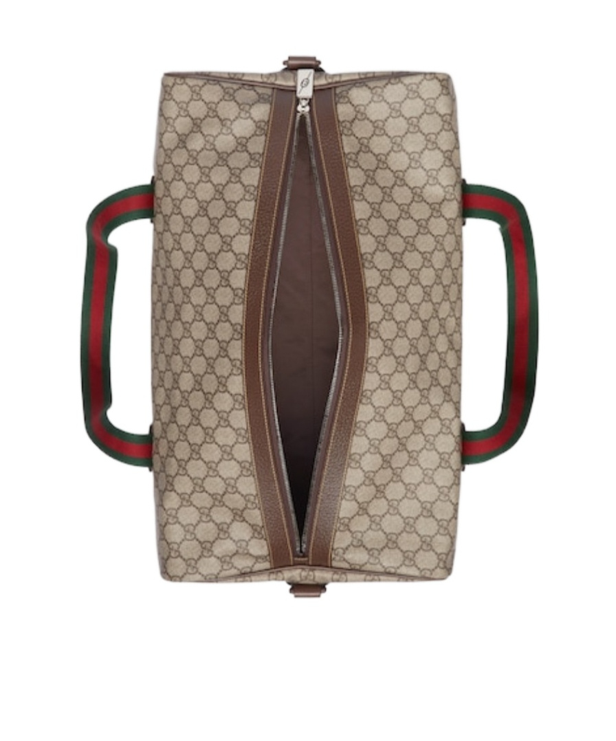Gucci Logo Duffle Bag In Green
