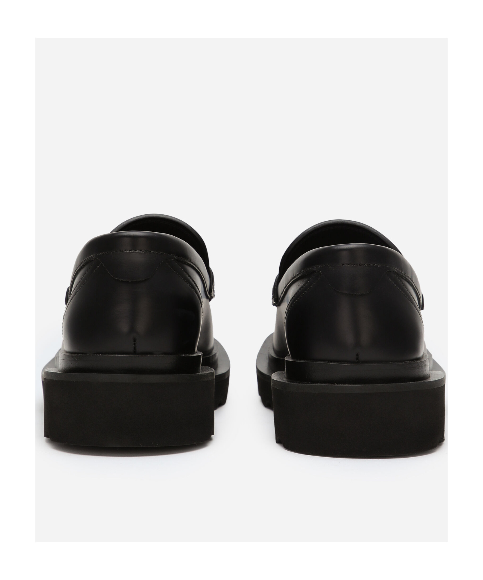 Dolce & Gabbana Black Logo-plaque Leather Loafers. In Black