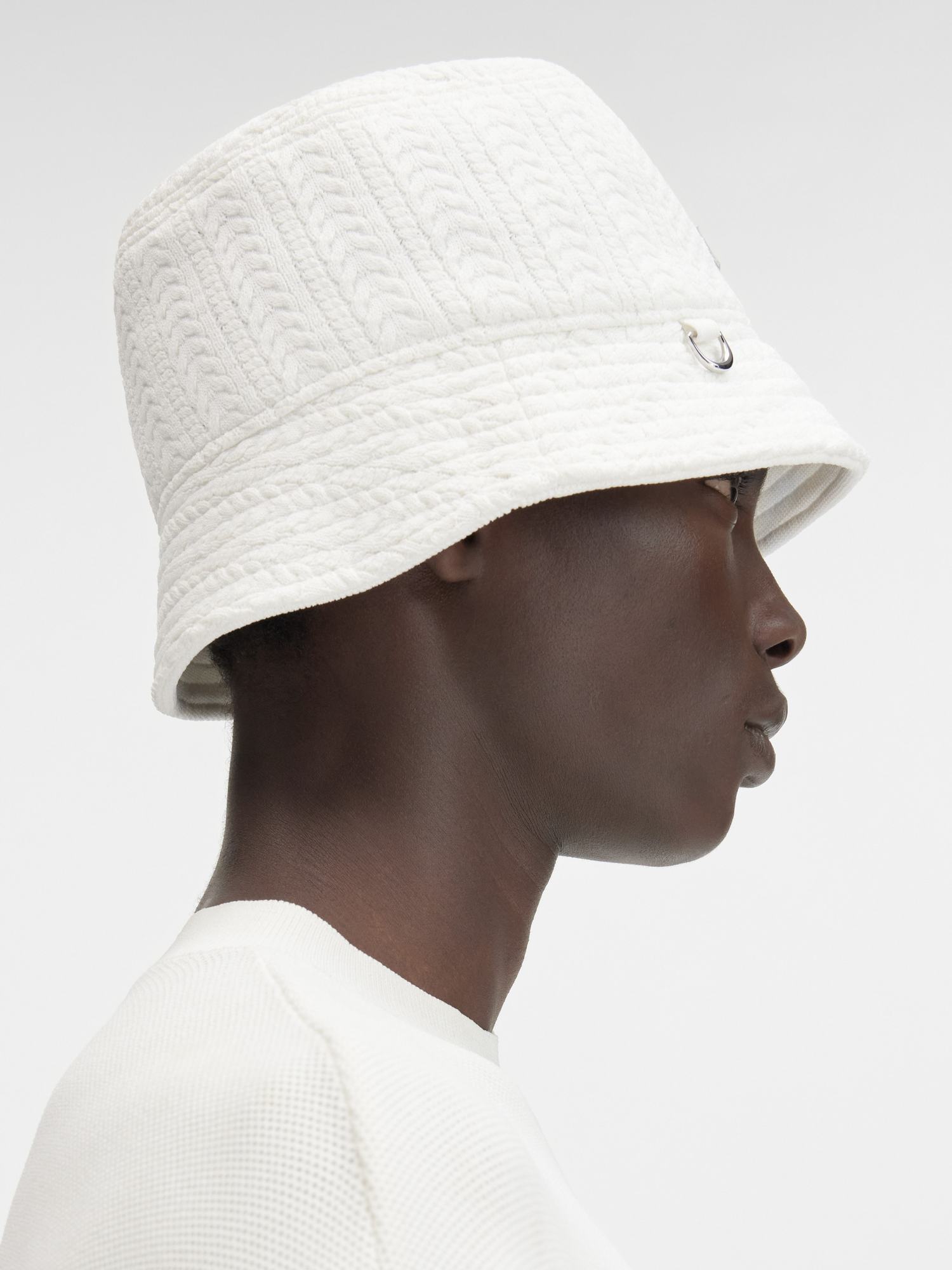 Jacquemus Le Bob Belo Cable Knit Bucket Hat In White