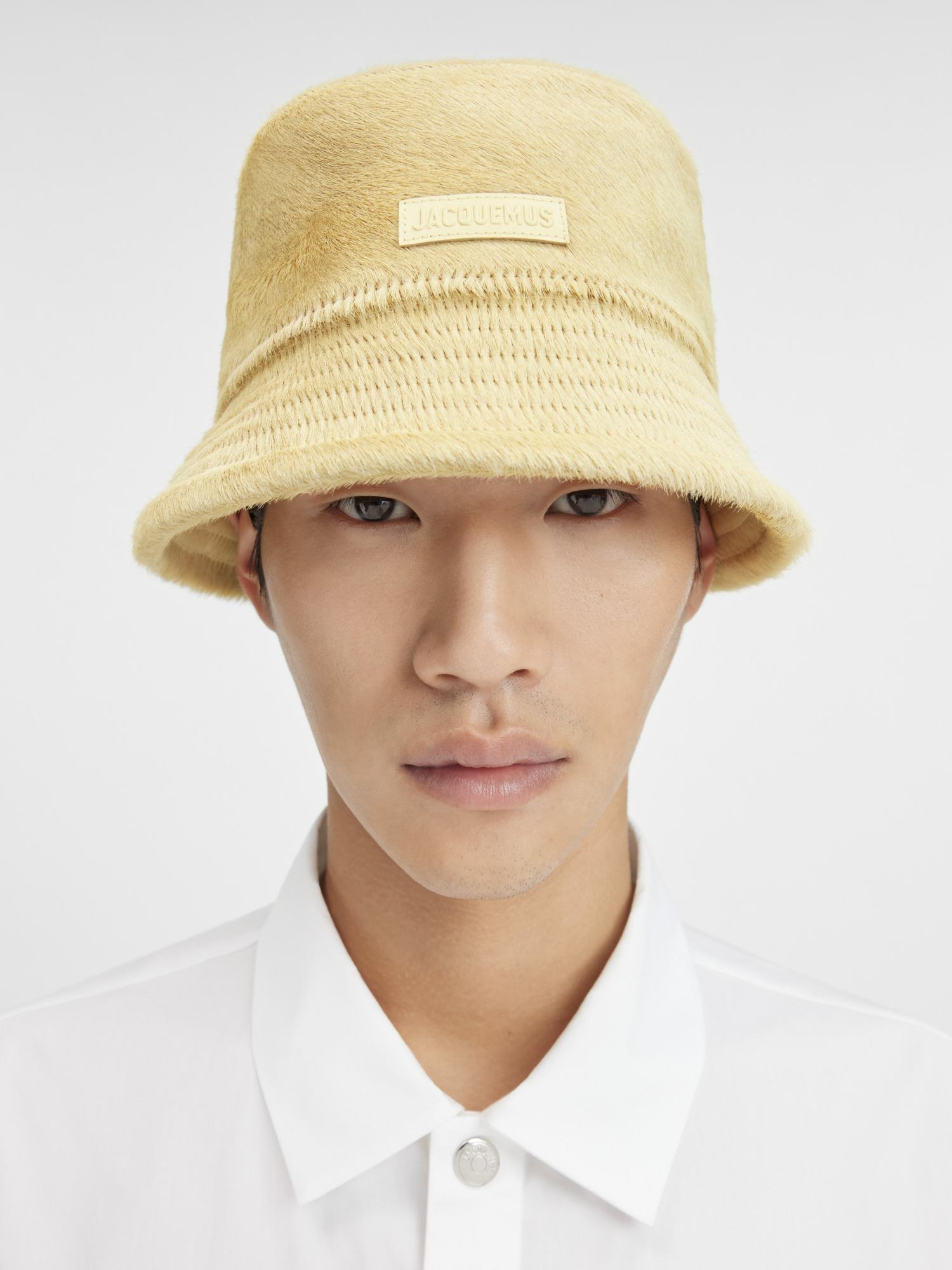 Jacquemus Le Bob Sperone Pony-hair Bucket Hat In Nude