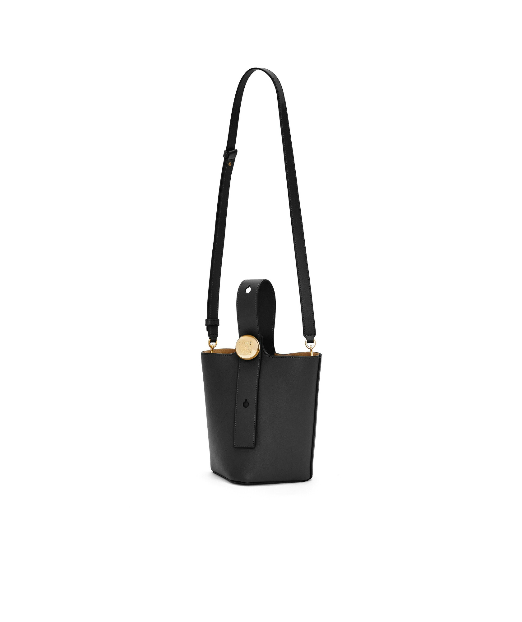 Loewe Burgundy Colour Calfskin Pebble Bucket Medium Bag In Black